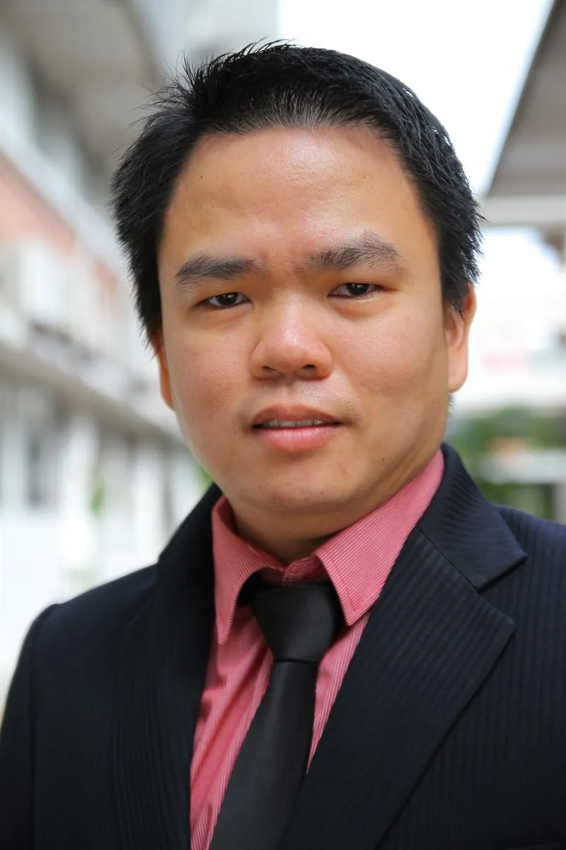 Assoc. Prof. Ts. Dr. Yu Yong Poh
